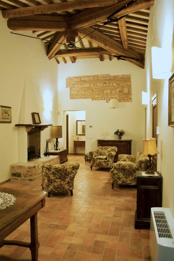 Villa Licinia Foligno Exterior foto